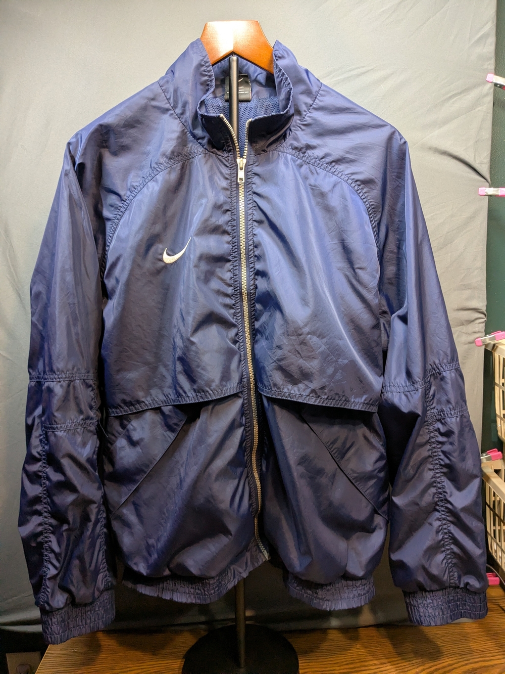 Nike Men's Navy Blue Full-Zip Windbreaker Jacket Vintage Y2k